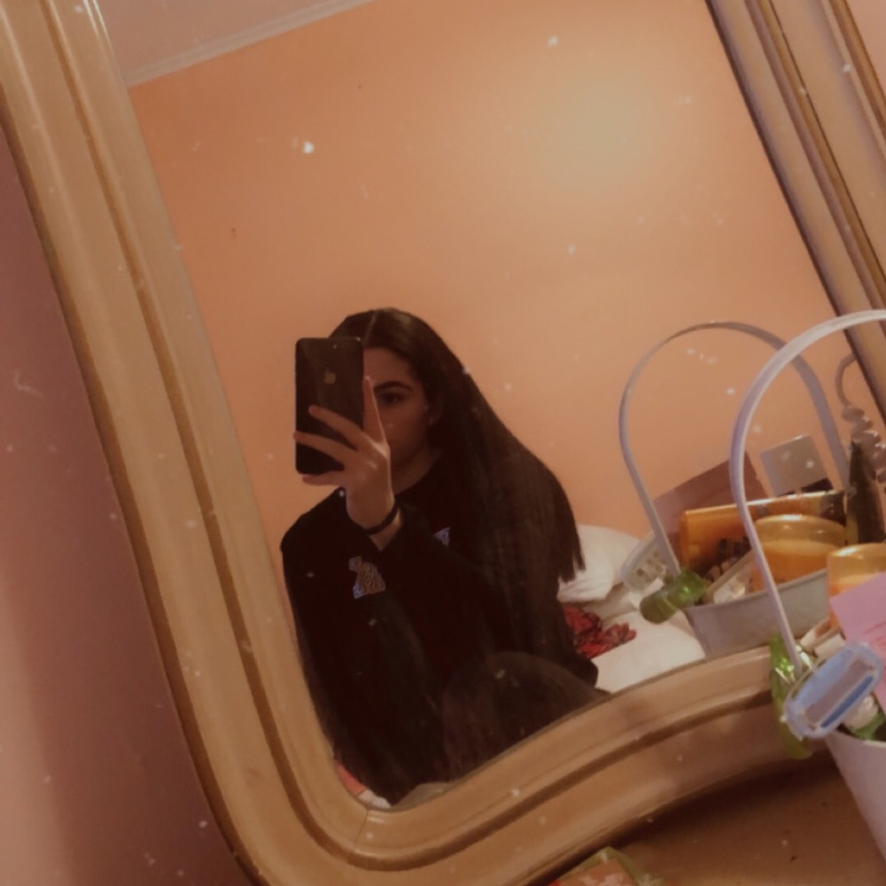 Meet your Posher, Tory